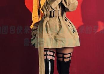 私拍图包快来，Umeko J带来的辛蒂·奥鲁姆图案暗潮汹涌